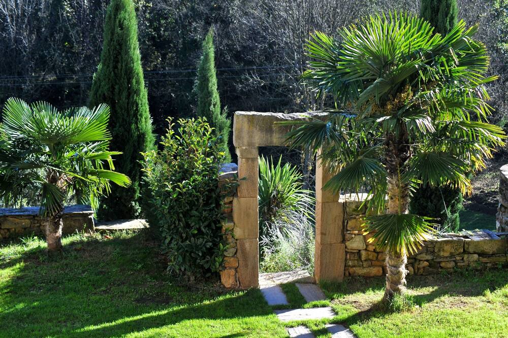 Photo of Outdoor in Les Aires
