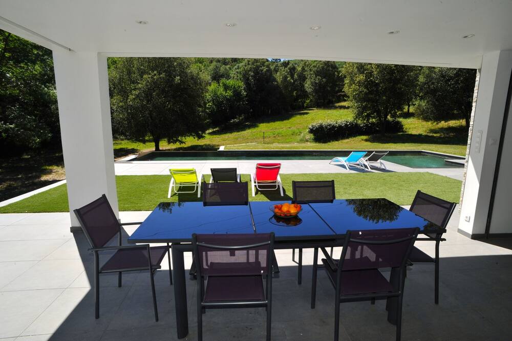 Photo of Patio Balcony in Les Aires
