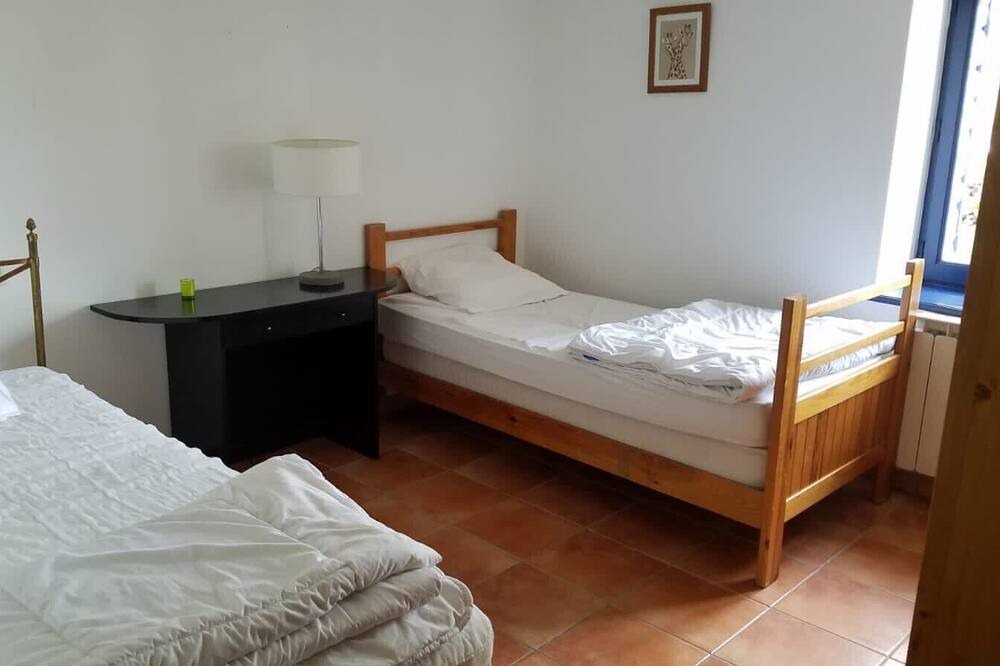 Photo of Bedroom in Saint-Sauveur-de-Cruzieres