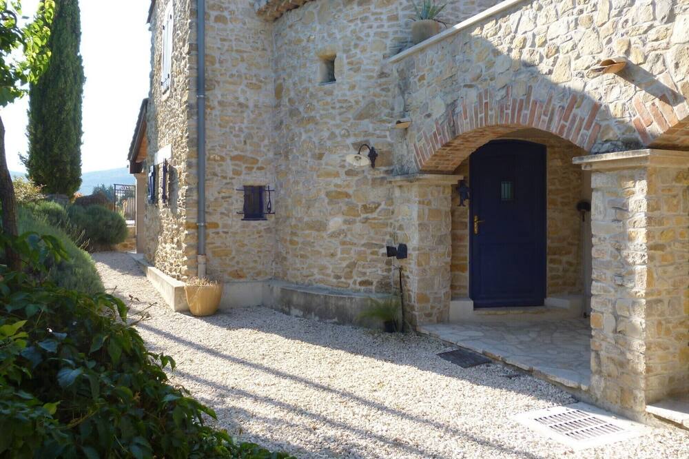 Photo of Outdoor in Saint-Sauveur-de-Cruzieres