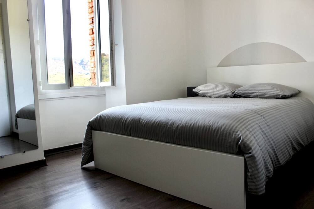 Photo of Bedroom in Generargues