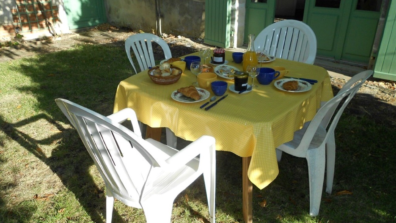 Photo of Outdoor in L'Ile-d'Elle