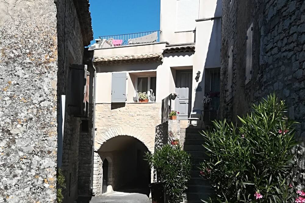 Photo of Outdoor in Vallerargues