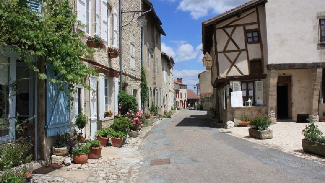 Photo of Outdoor in Saint-Germain-de-Salles