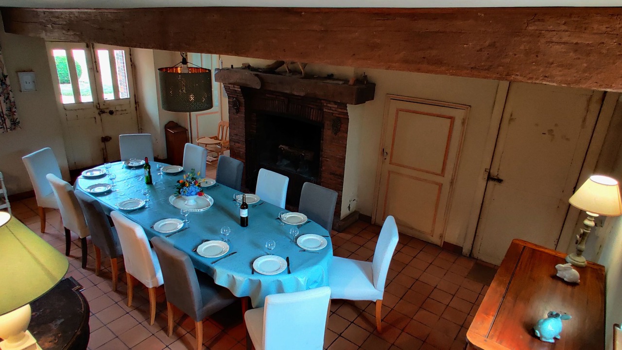 Photo of Others in L'Home-Chamondot