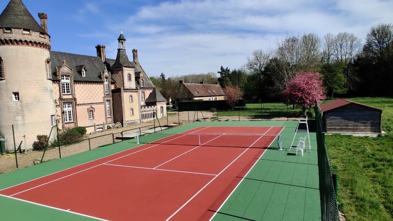 Photo of Others in L'Home-Chamondot