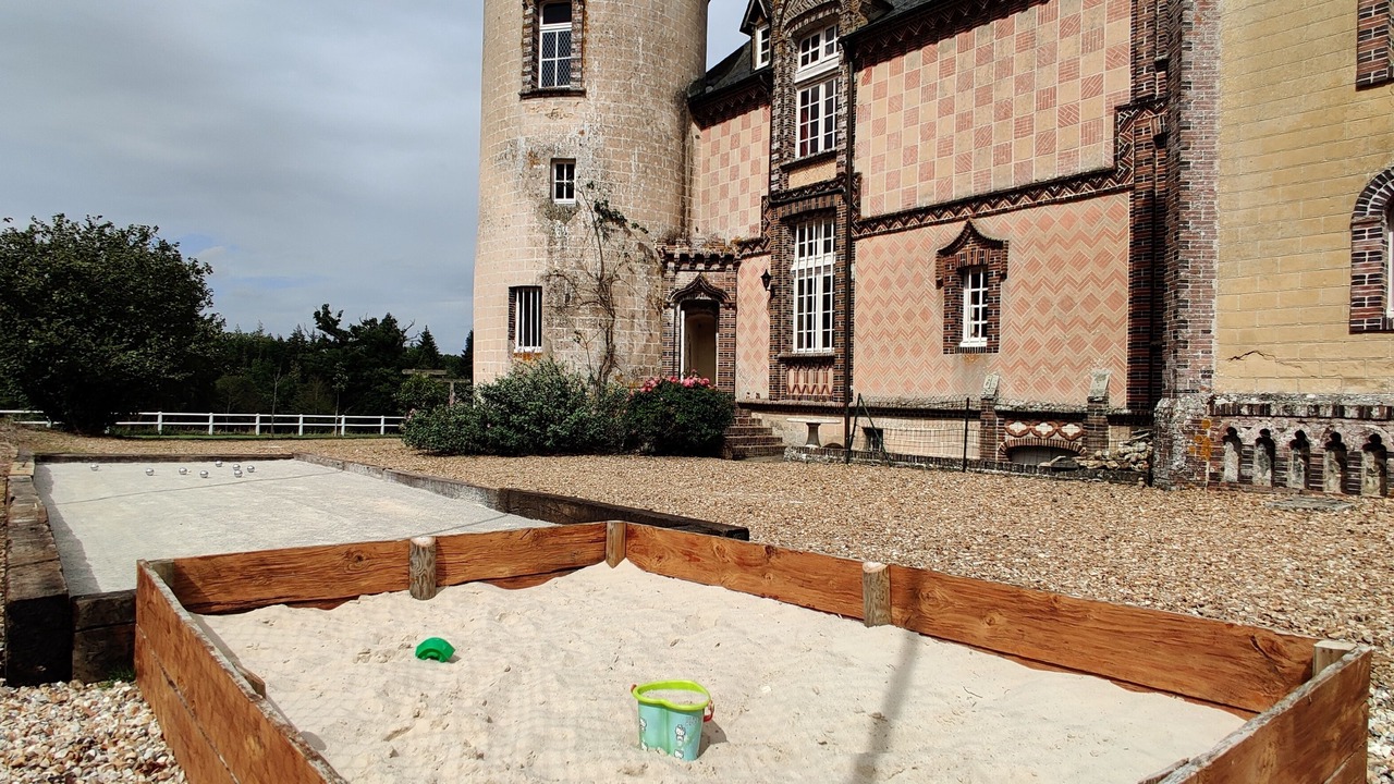 Photo of Patio Balcony in L'Home-Chamondot