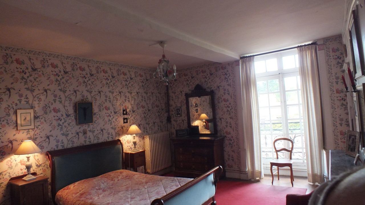 Photo of Others in L'Home-Chamondot