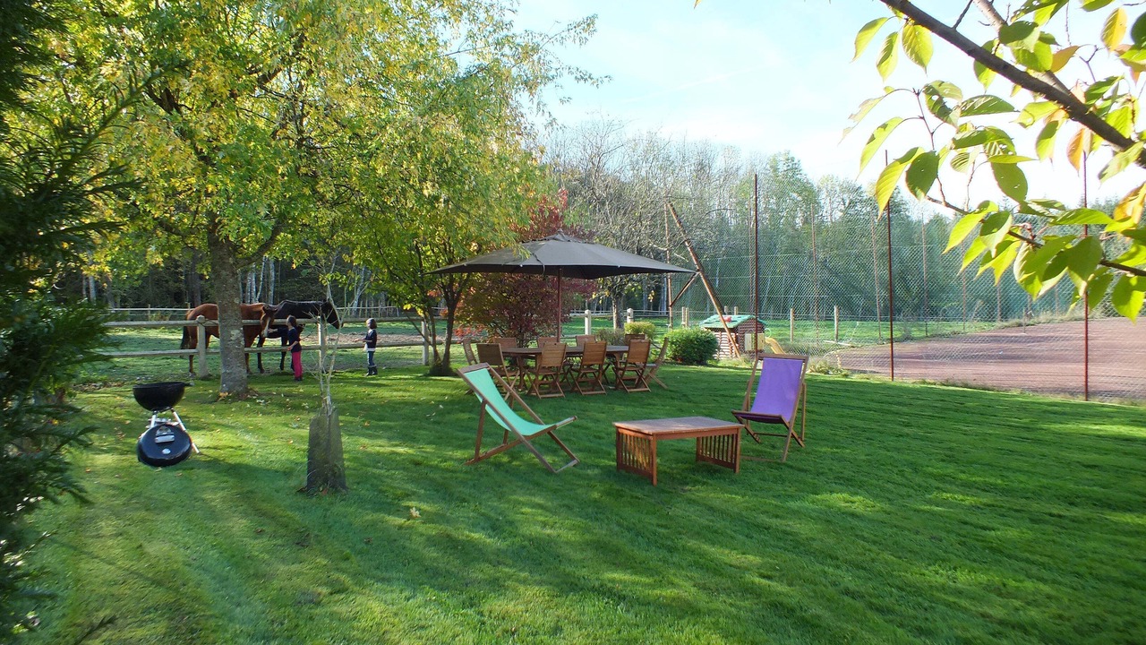 Photo of Others in L'Home-Chamondot