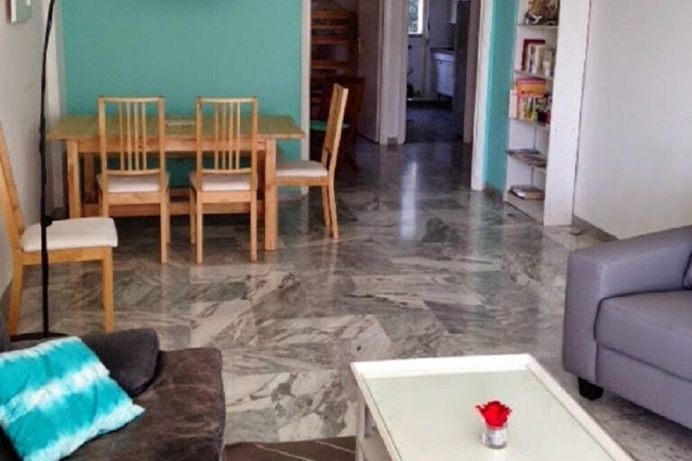 Photo of Livingroom in Fabron