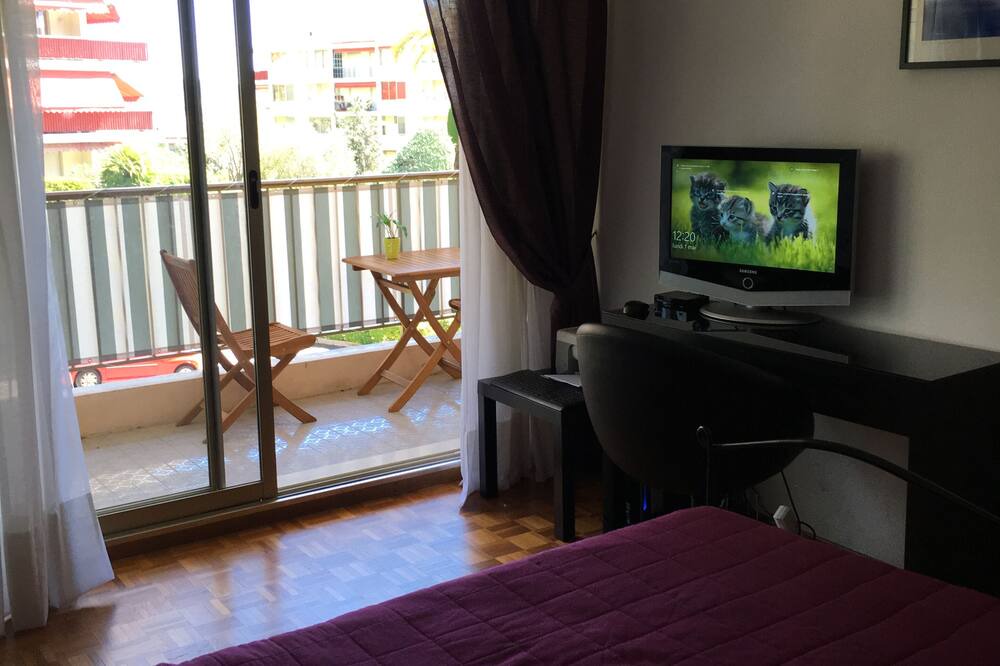 Photo of Bedroom in Fabron