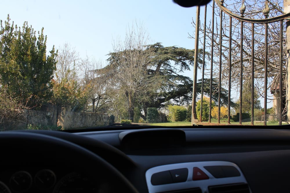 Photo of Others in Castex