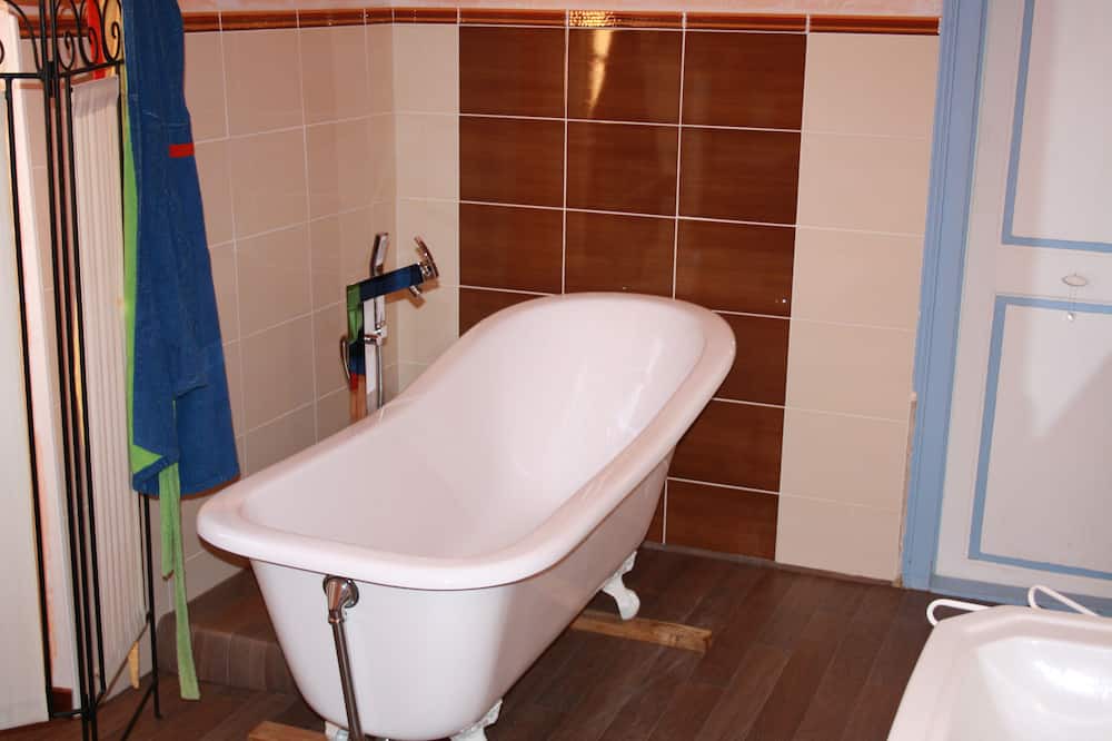 Photo of Bathroom in Castex