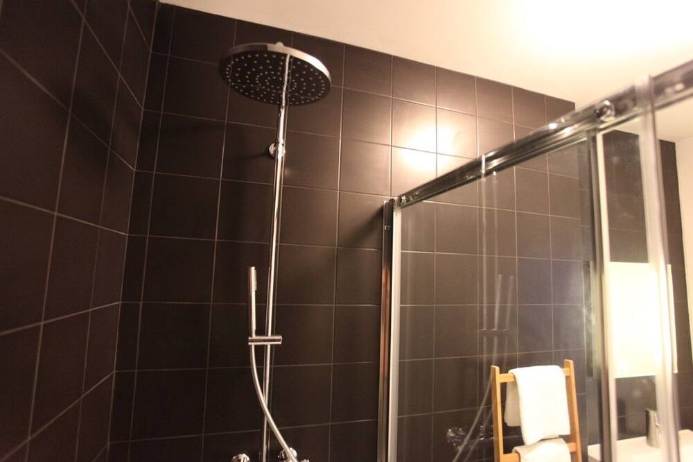 Photo of Bathroom in Cransac