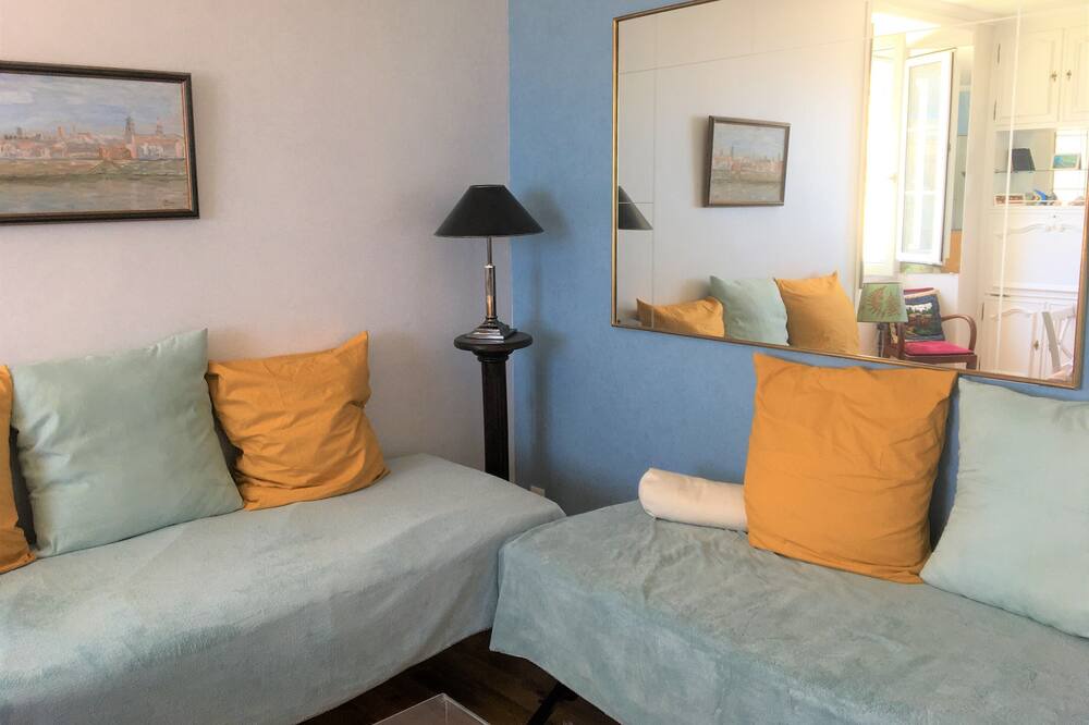Photo of Livingroom in Trouville-sur-Mer