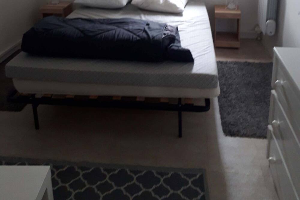 Photo of Bedroom in Labruguiere