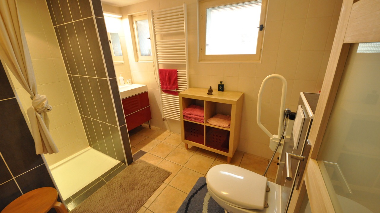 Photo of Others in Chatelperron