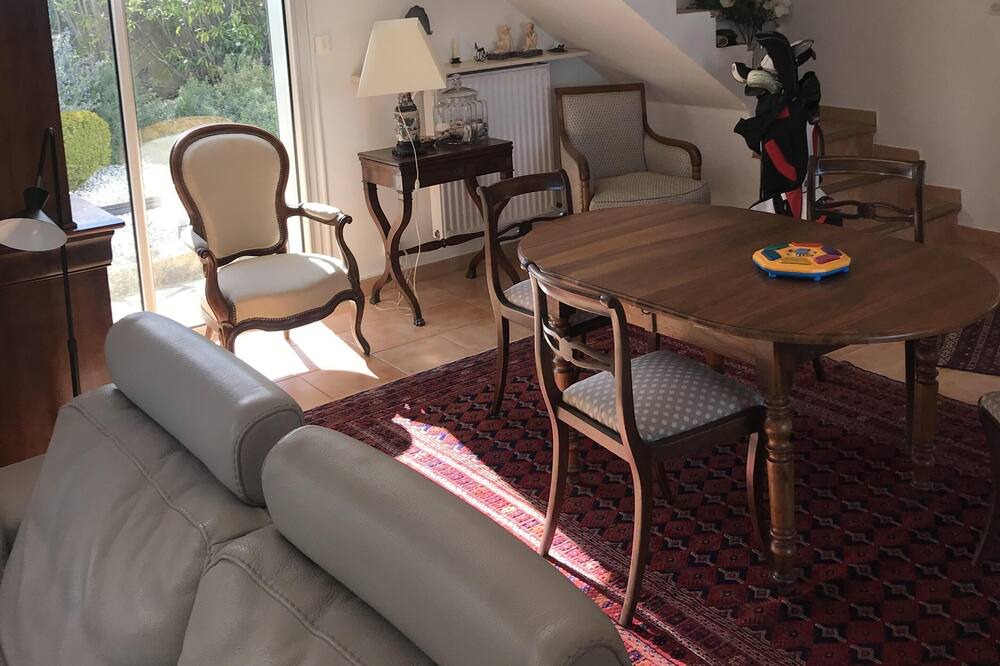 Photo of Livingroom in Juvignac