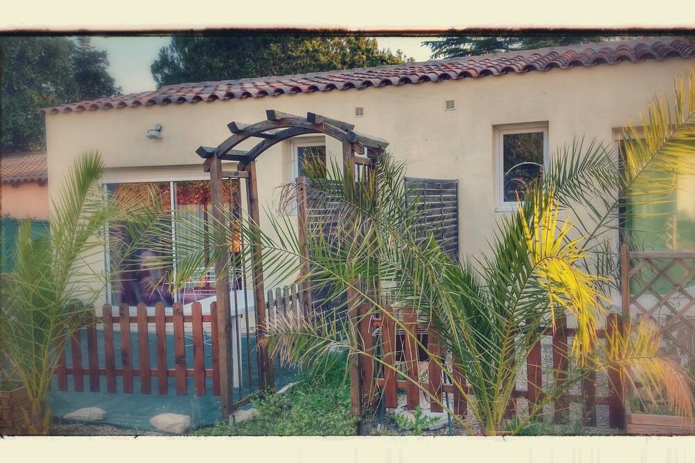 Photo of Outdoor in Uchaud