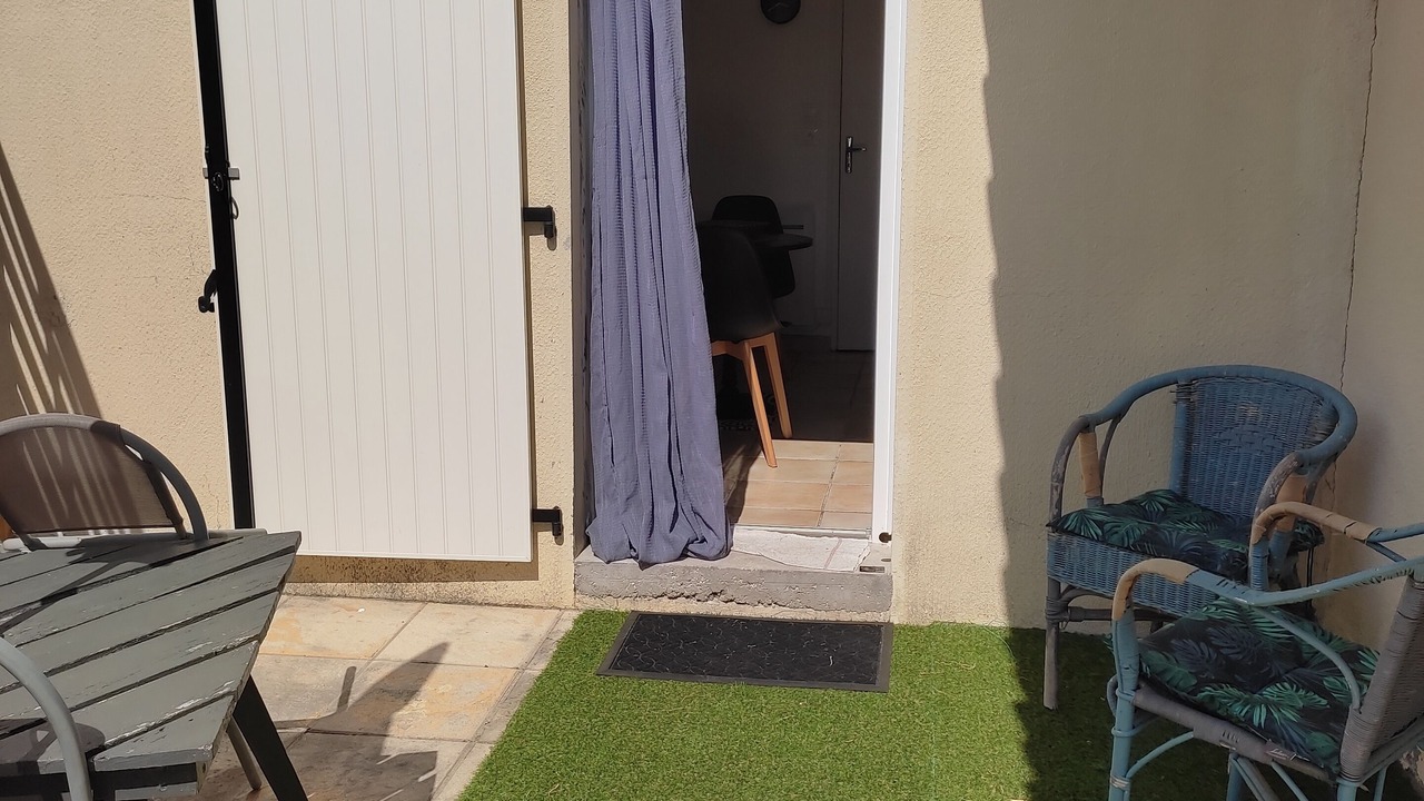 Photo of Patio Balcony in Saint-Martin-de-Valgalgues