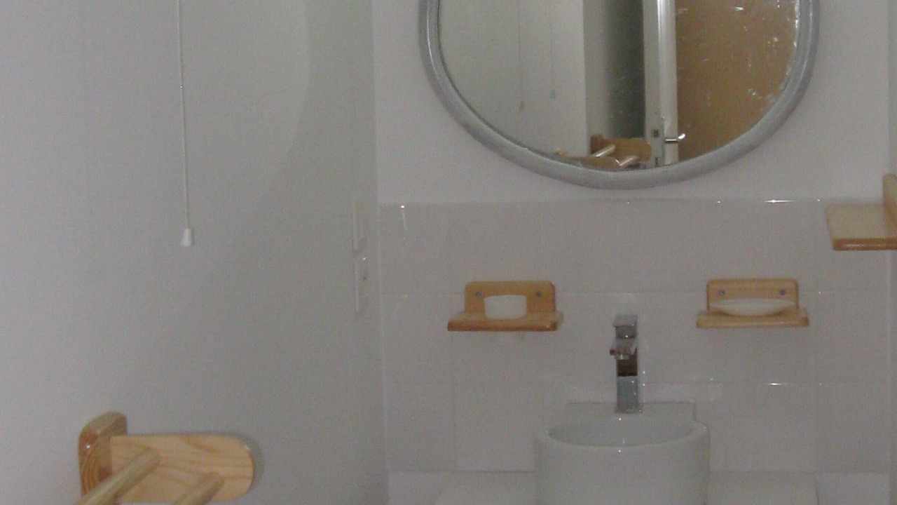 Photo of Bathroom in Caunes-Minervois