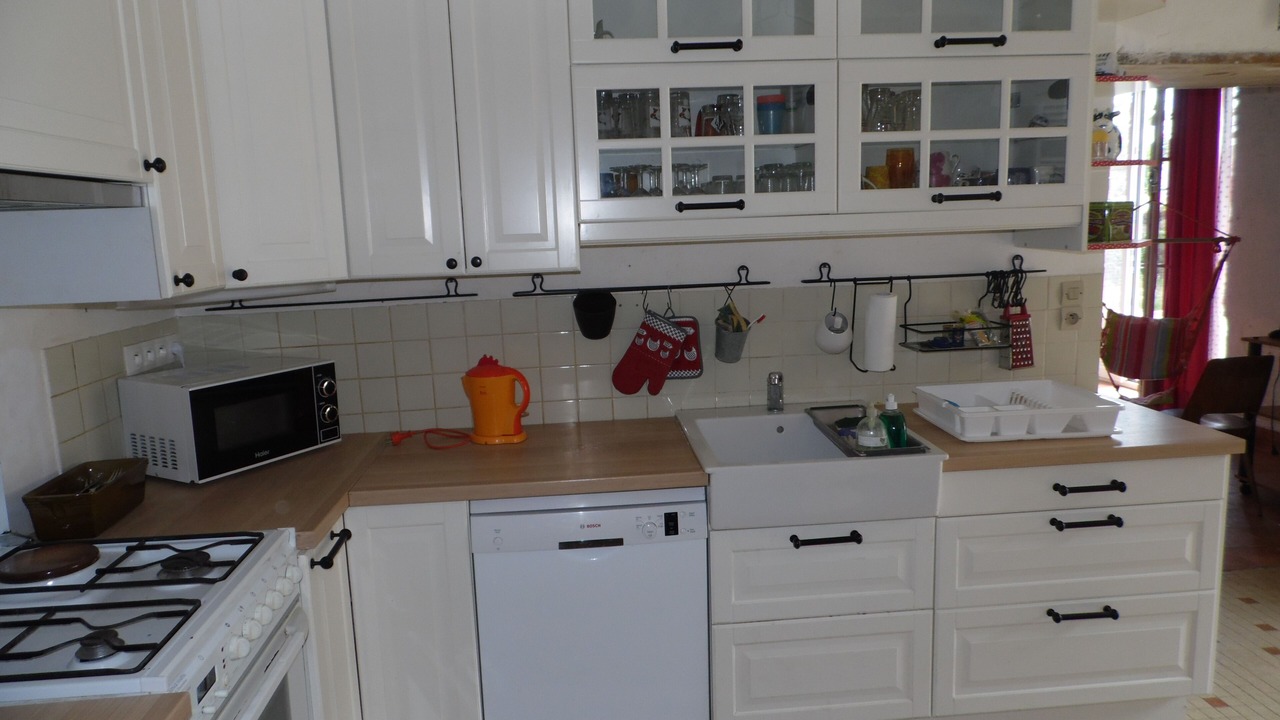 Photo of Kitchen in Beaumont-en-Veron