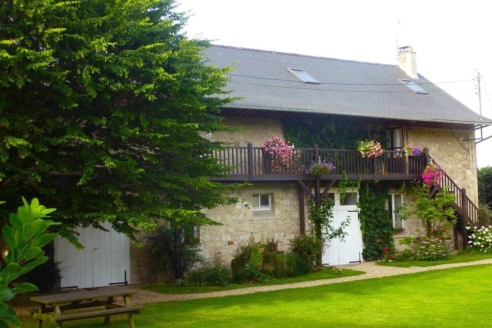 Photo of Outdoor in Chivres-Val