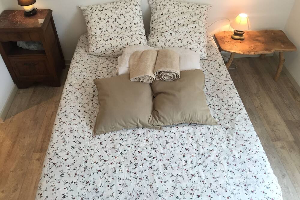 Photo of Bedroom in Pleurtuit