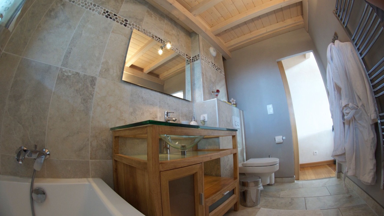 Photo of Bathroom in Fillinges