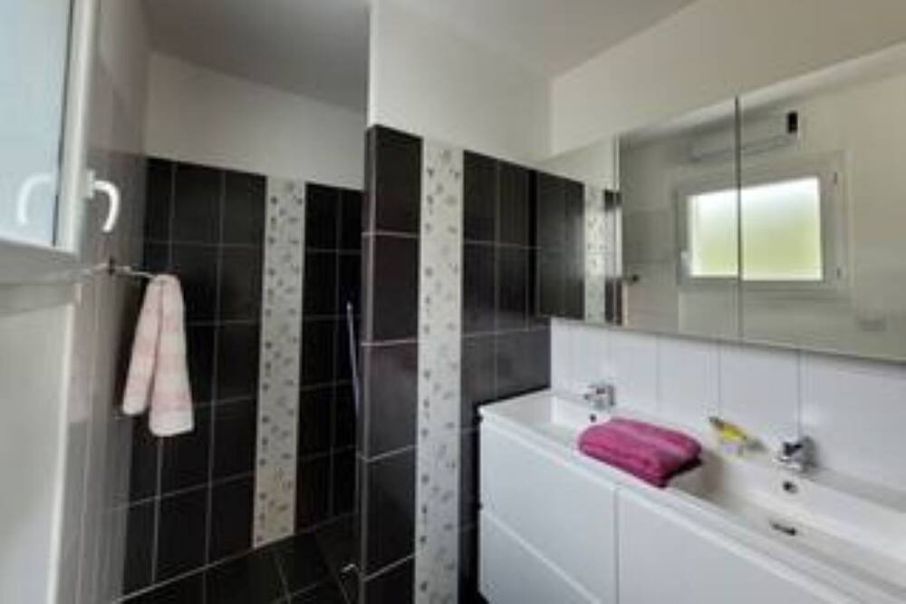 Photo of Bathroom in Lasserre-de-Prouille