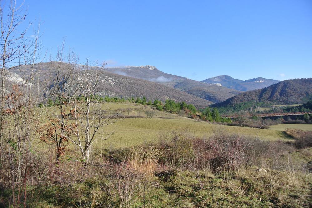 Photo of Outdoor in Chateauneuf-Miravail