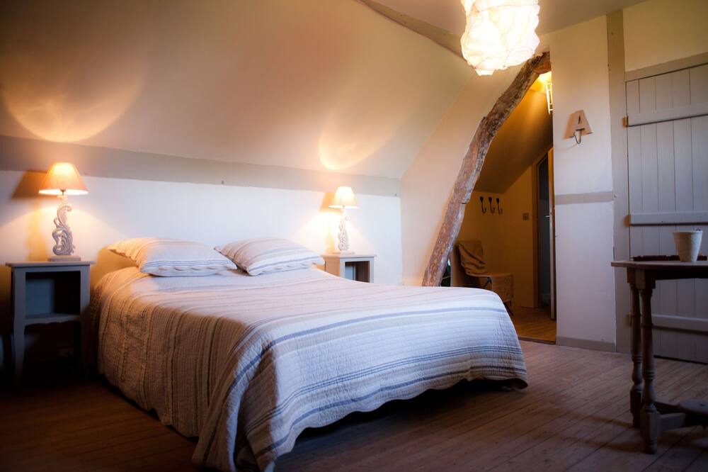 Photo of Bedroom in Fatouville-Grestain