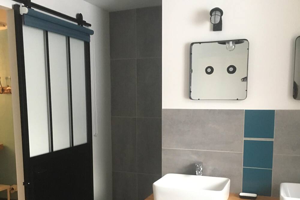 Photo of Bathroom in Brouvelieures