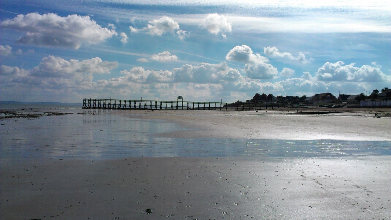Photo of Others in Luc-sur-Mer