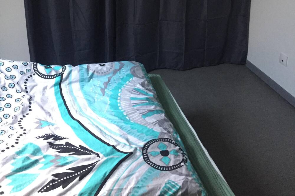 Photo of Bedroom in La Chapelle-sur-Loire