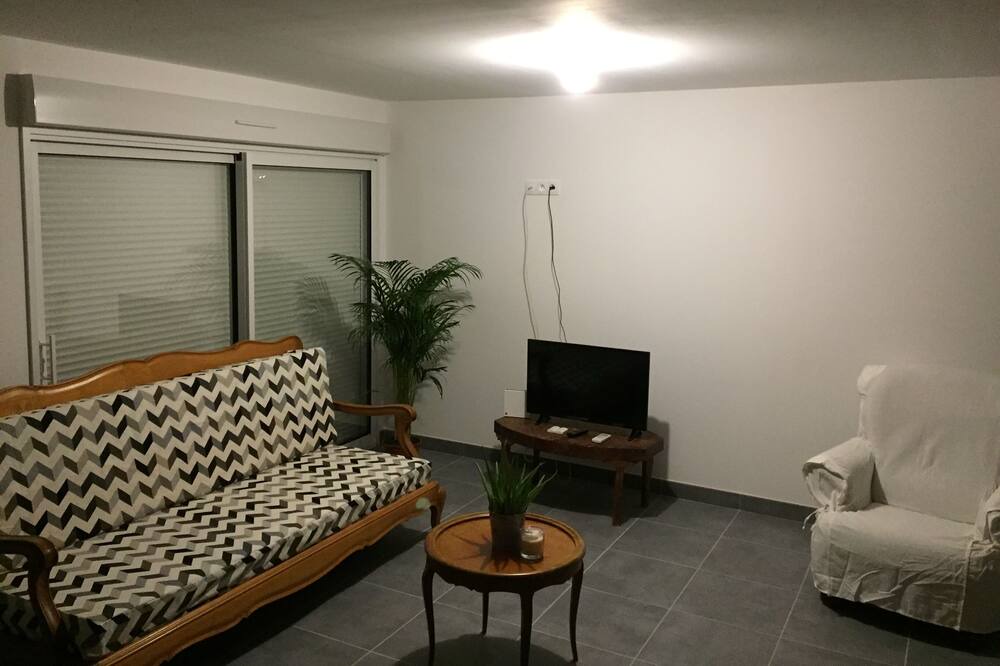 Photo of Livingroom in La Chapelle-sur-Loire
