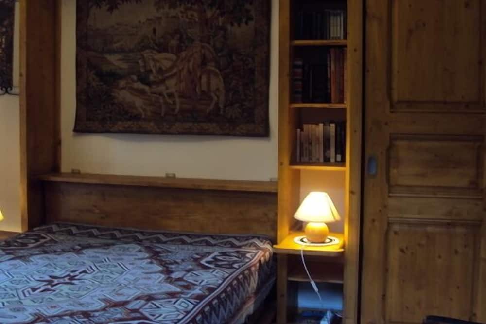 Photo of Bedroom in Taninges