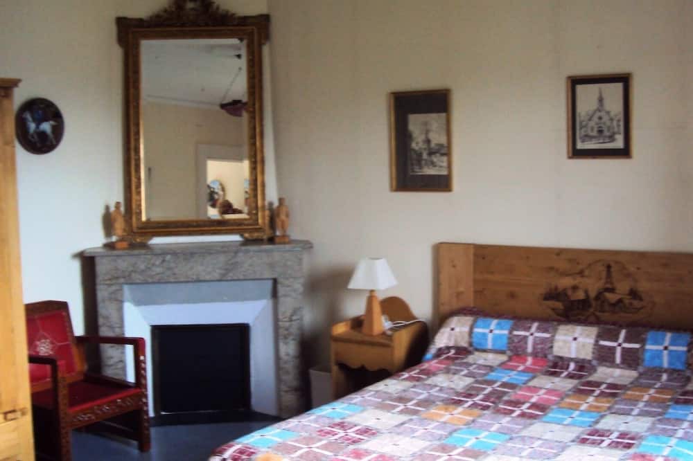 Photo of Bedroom in Taninges