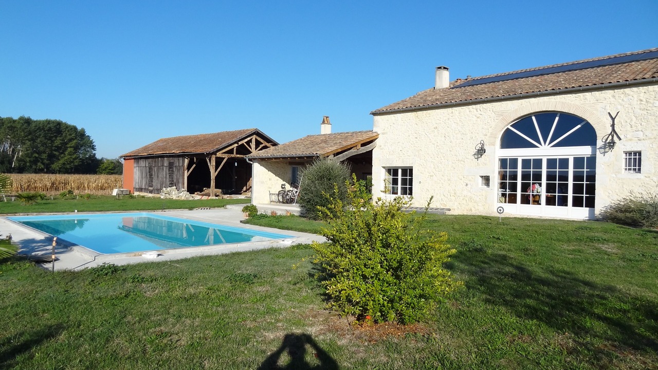 Photo of Outdoor in Moustier