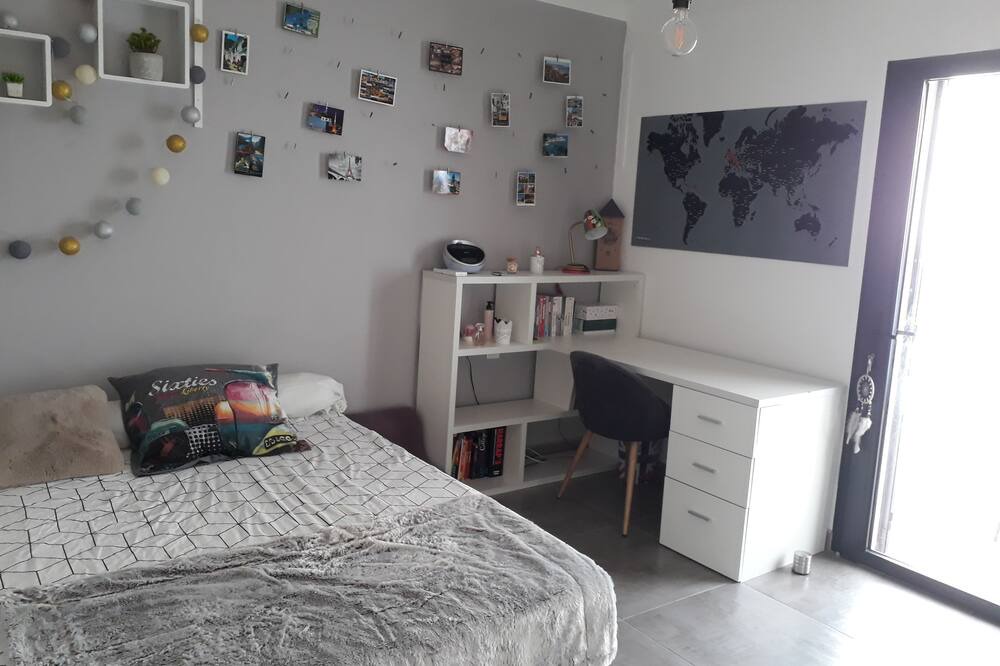 Photo of Bedroom in Lattes
