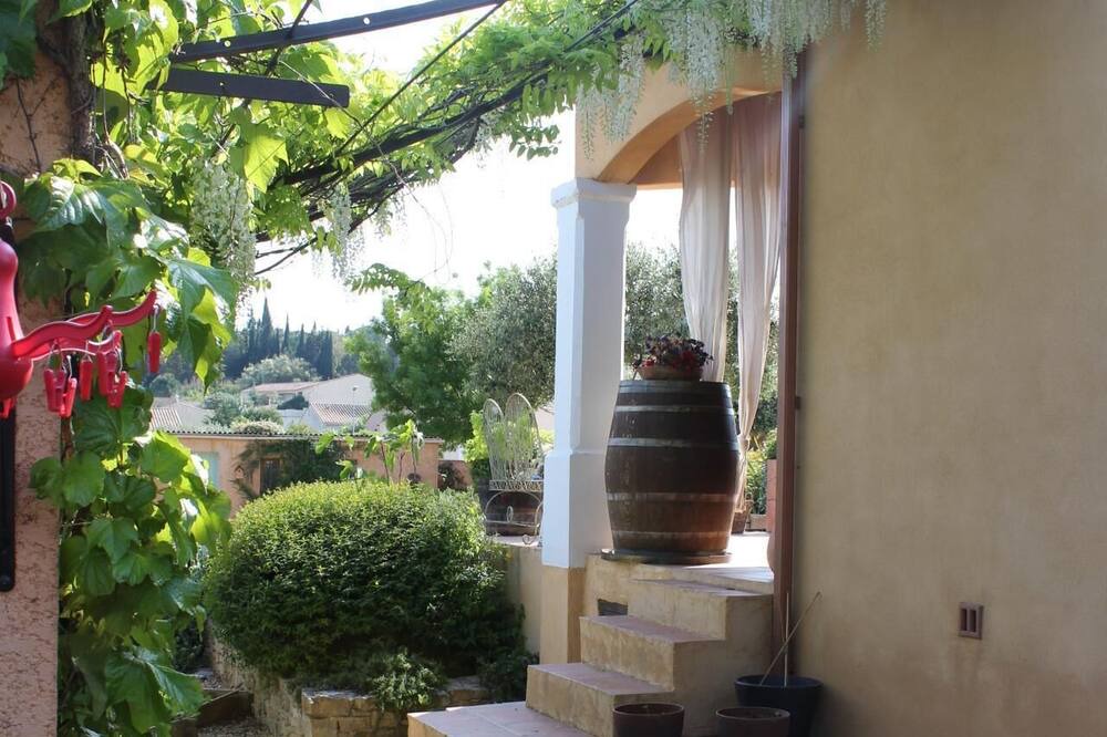 Photo of Patio Balcony in Carcassonne