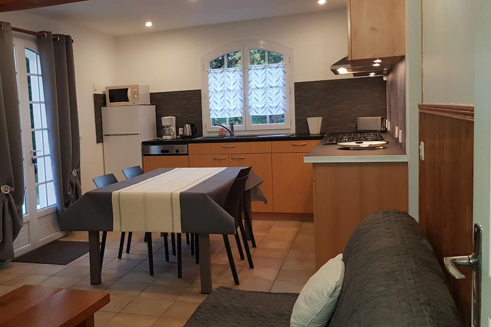 Photo of Kitchen in Begadan