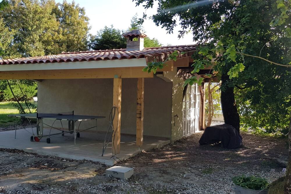 Photo of Patio Balcony in Begadan