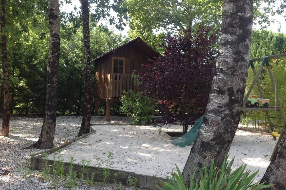 Photo of Outdoor in Begadan