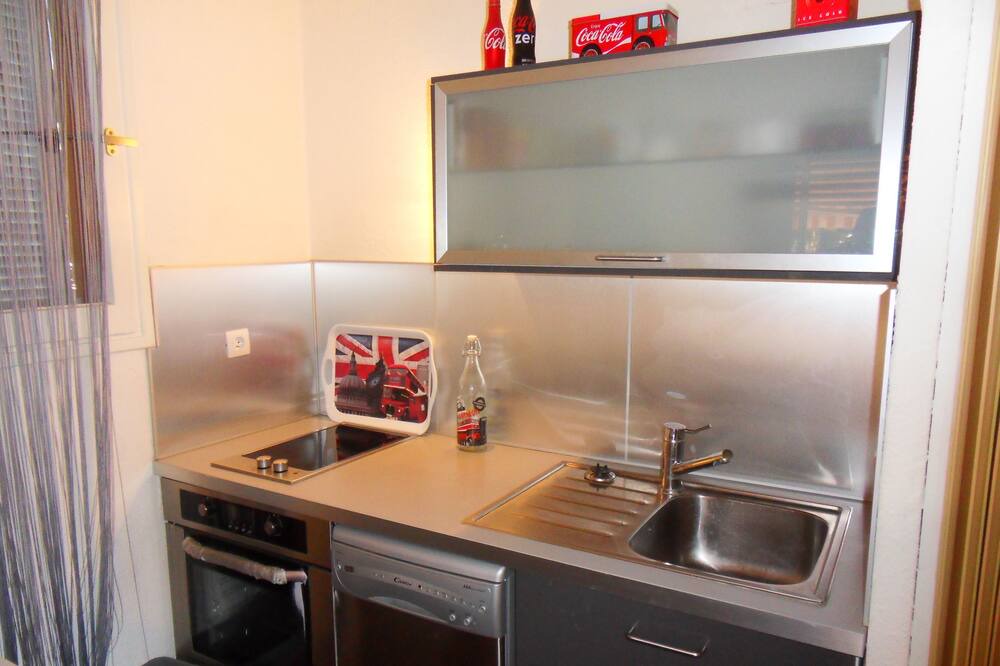 Photo of Kitchen in Les Lecques