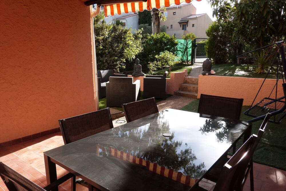 Photo of Patio Balcony in Les Lecques