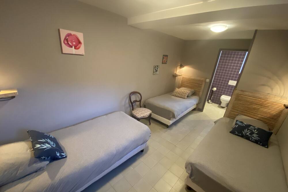 Photo of Bedroom in Meyssac