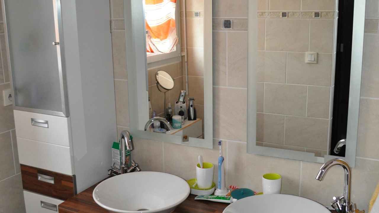 Photo of Bathroom in Malestroit