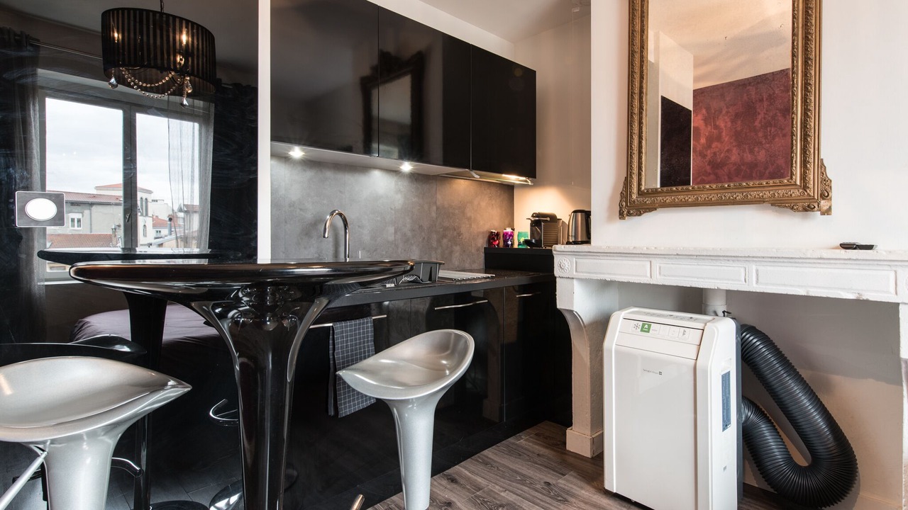 Photo of Kitchen in Victor Bach - Saint Louis