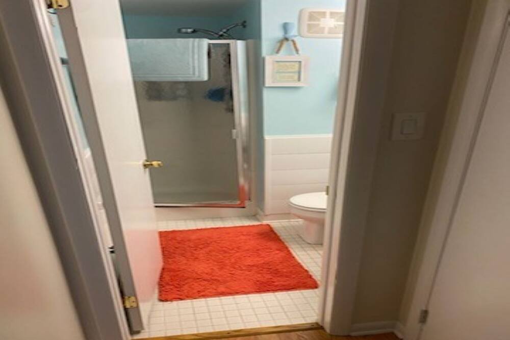Photo of Bathroom in Cape May Point
